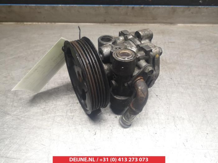 Used Power steering pump Mitsubishi Outlander (CW) Price € 35,00 Margin scheme offered by V.Deijne Jap.Auto-onderdelen BV