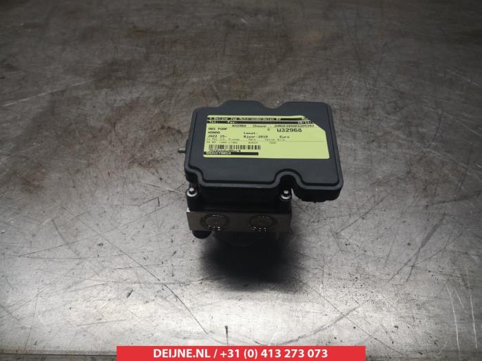 Usagé Pompe ABS Honda Jazz (GK/GP) 1.3 -i-VTEC 16V Prix € 100,00 Règlement à la marge proposé par V.Deijne Jap.Auto-onderdelen BV