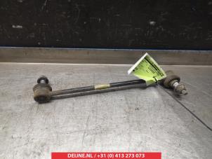 Used Anti-roll bar guide Kia Sportage (QL) 1.6 GDI 16V 4x2 Price on request offered by V.Deijne Jap.Auto-onderdelen BV