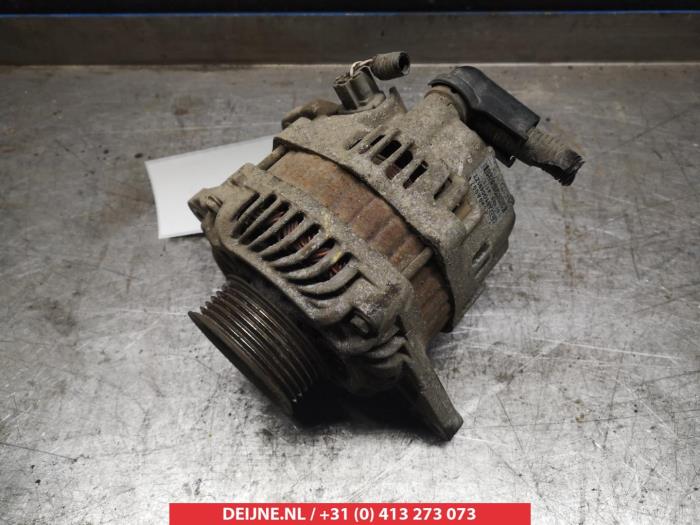 Usagé Dynamo Mitsubishi L-200 2.5 DI-D 4x4 Prix € 50,00 Règlement à la marge proposé par V.Deijne Jap.Auto-onderdelen BV