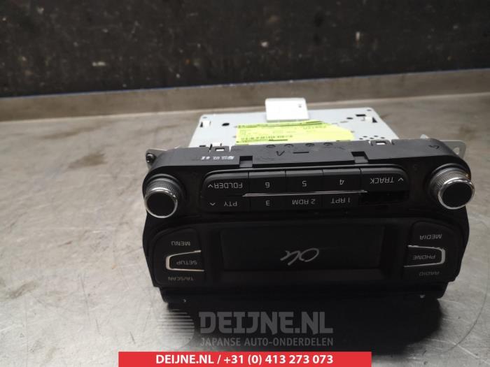 Gebrauchte Radio Kia Cee'd (JDB5) 1.4 CRDi 16V Preis € 75,00 Margenregelung angeboten von V.Deijne Jap.Auto-onderdelen BV