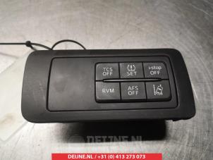 Used ESP switch Mazda CX-5 (KE,GH) 2.2 Skyactiv D 175 16V 4WD Price € 40,00 Margin scheme offered by V.Deijne Jap.Auto-onderdelen BV