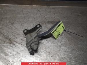 Used Bonnet Hinge Kia Cee'd Sporty Wagon (EDF) Price on request offered by V.Deijne Jap.Auto-onderdelen BV