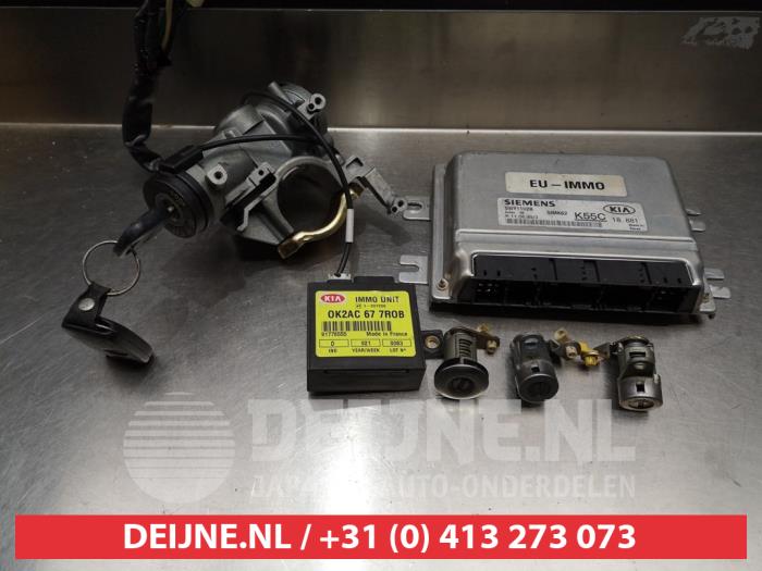 Used Engine management computer Kia Carnival 1 (FLB) 2.5 V6 24V Price € 50,00 Margin scheme offered by V.Deijne Jap.Auto-onderdelen BV