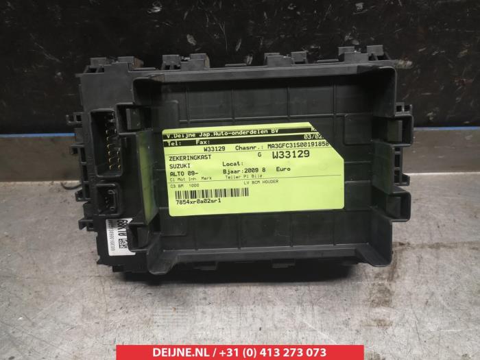 Fuse box Suzuki Alto 1.0 12V 68R10