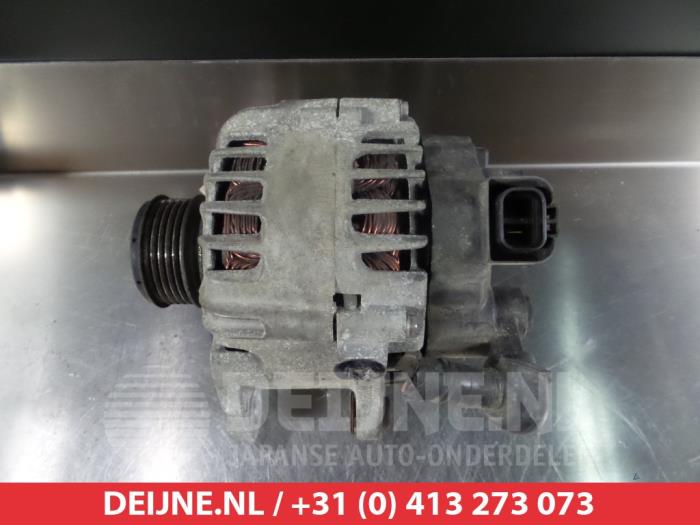Begagnade Dynamo Kia Cee'd (EDB5) 1.6 CRDi 16V Pris € 35,00 Marginaltabell erbjuds av V.Deijne Jap.Auto-onderdelen BV