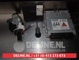Used Ignition lock + key Nissan Primera (P12) 2.2 dCi 16V Price on request offered by V.Deijne Jap.Auto-onderdelen BV