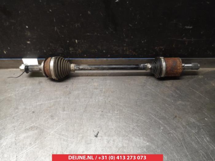Gebrauchte Antriebswelle links vorne Honda Jazz (GK/GP) 1.3 -i-VTEC 16V Preis € 100,00 Margenregelung angeboten von V.Deijne Jap.Auto-onderdelen BV