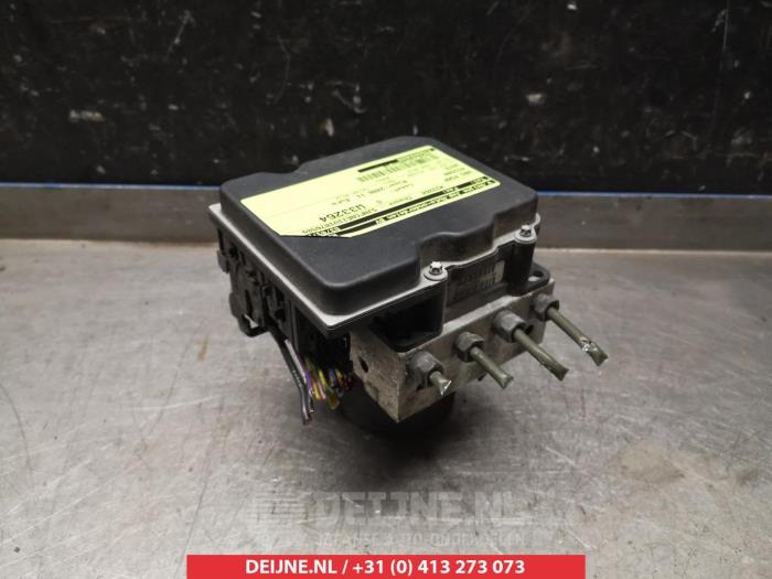 Gebrauchte ABS Pumpe Nissan Note (E11) 1.6 16V Preis € 35,00 Margenregelung angeboten von V.Deijne Jap.Auto-onderdelen BV