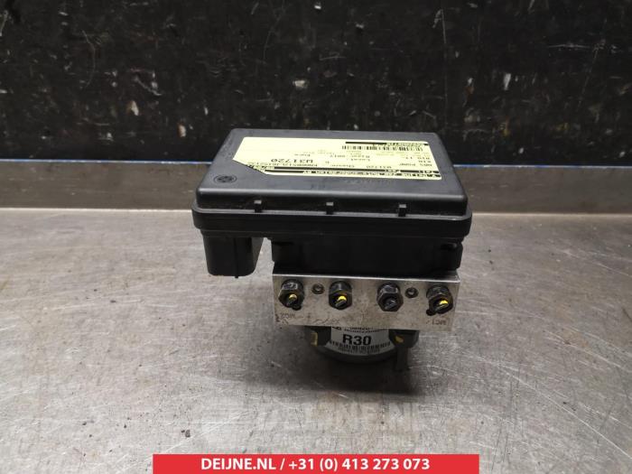 Begagnade ABS-pump Kia Rio IV (YB) 1.2 MPI 16V Pris € 100,00 Marginaltabell erbjuds av V.Deijne Jap.Auto-onderdelen BV