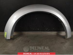Used Flared wheel arch Mitsubishi L-200 2.5 DI-D 4x4 Price on request offered by V.Deijne Jap.Auto-onderdelen BV