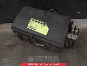 Used Fuse box Chevrolet Cruze 1.7 D Price on request offered by V.Deijne Jap.Auto-onderdelen BV