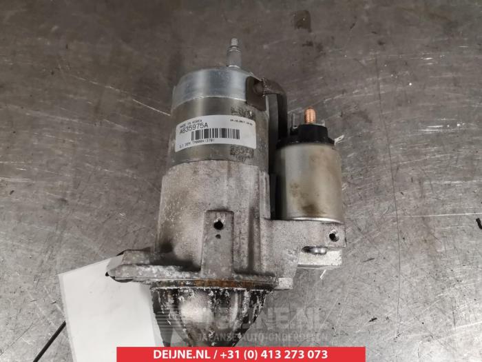 Used Starter Mitsubishi Grandis (NA) 2.4 16V MIVEC Price € 25,00 Margin scheme offered by V.Deijne Jap.Auto-onderdelen BV