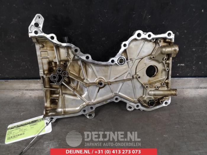 Usagé Couvercle de distribution Suzuki Baleno (EW/FW) 1.0 Booster Jet Turbo 12V Prix € 75,00 Règlement à la marge proposé par V.Deijne Jap.Auto-onderdelen BV