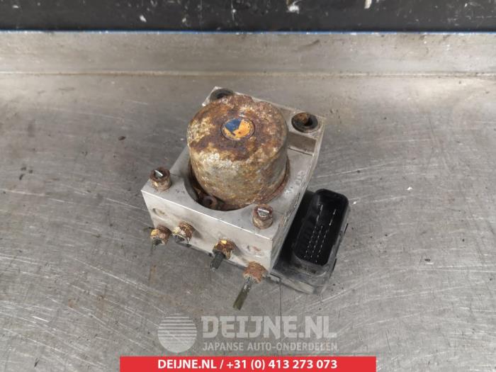 ABS pump from a Honda Jazz (GD/GE2/GE3) 1.3 i-Dsi 2002