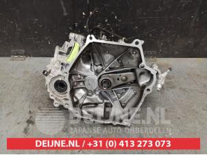 Używane Skrzynia biegów Honda Jazz (GE6/GE8/GG/GP) 1.4 VTEC 16V Cena na żądanie oferowane przez V.Deijne Jap.Auto-onderdelen BV
