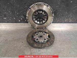 Used Clutch kit (complete) Nissan Qashqai Price on request offered by V.Deijne Jap.Auto-onderdelen BV