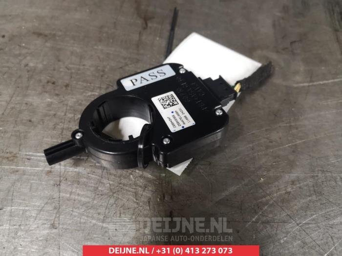 Begagnade Styrvinkelsensor Chevrolet Orlando (YYM/YYW) 2.0 D 16V Pris € 75,00 Marginaltabell erbjuds av V.Deijne Jap.Auto-onderdelen BV