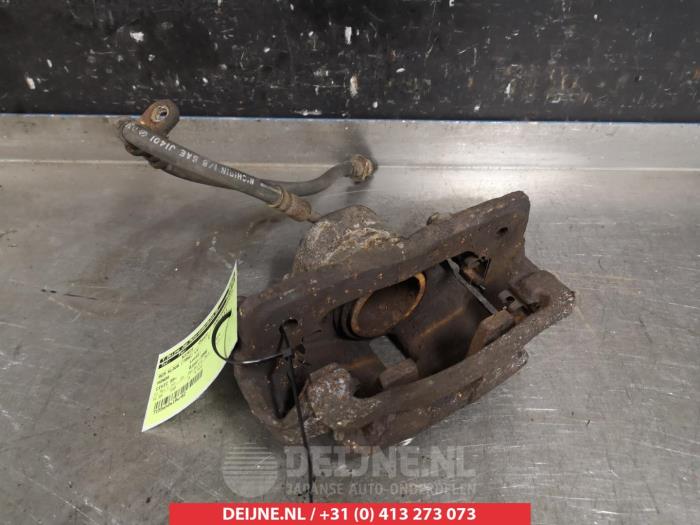 Gebrauchte Bremszange links vorne Honda Civic (EJ/EK) 1.5i LS 16V Preis € 25,00 Margenregelung angeboten von V.Deijne Jap.Auto-onderdelen BV