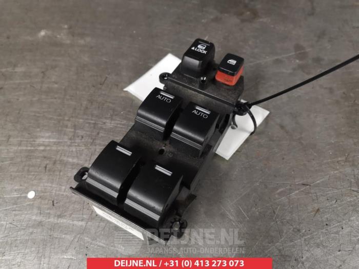 Usados Interruptor combinado de ventanillas Honda Insight (ZE2) 1.3 16V VTEC Precio € 40,00 Norma de margen ofrecido por V.Deijne Jap.Auto-onderdelen BV