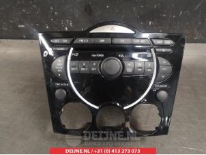 Used Radio Mazda RX-8 (SE17) M5 Price on request offered by V.Deijne Jap.Auto-onderdelen BV
