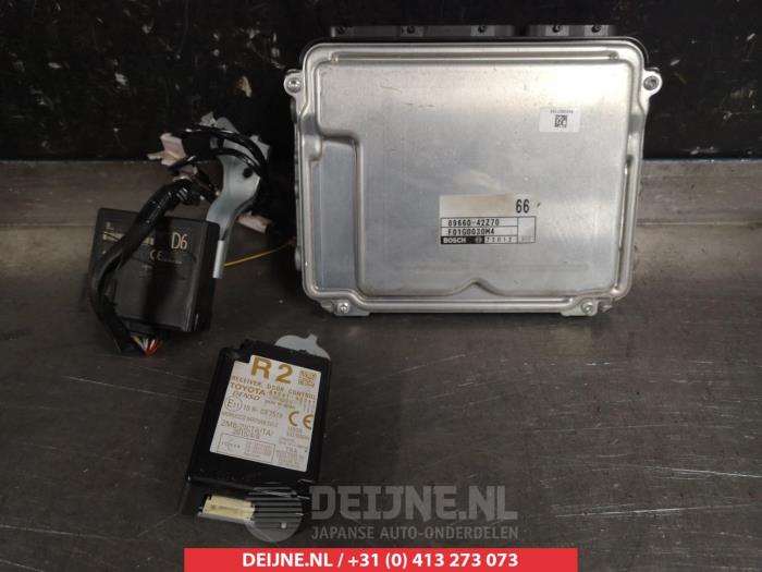 Used Engine management computer Toyota RAV4 (A4) 2.0 D-4D 16V 4x2 Price € 150,00 Margin scheme offered by V.Deijne Jap.Auto-onderdelen BV