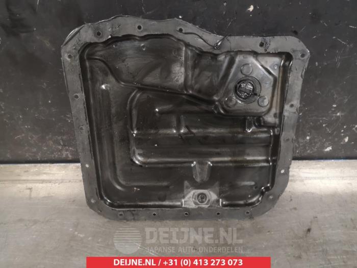 Usagé Couvercle carter Hyundai IX35 Prix € 35,00 Règlement à la marge proposé par V.Deijne Jap.Auto-onderdelen BV