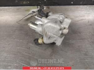 Used Thermostat housing Kia Rio Price on request offered by V.Deijne Jap.Auto-onderdelen BV