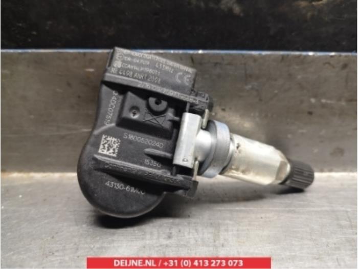 Begagnade Däcktryckssensor Suzuki Baleno (EW/FW) 1.0 Booster Jet Turbo 12V Pris € 25,00 Marginaltabell erbjuds av V.Deijne Jap.Auto-onderdelen BV