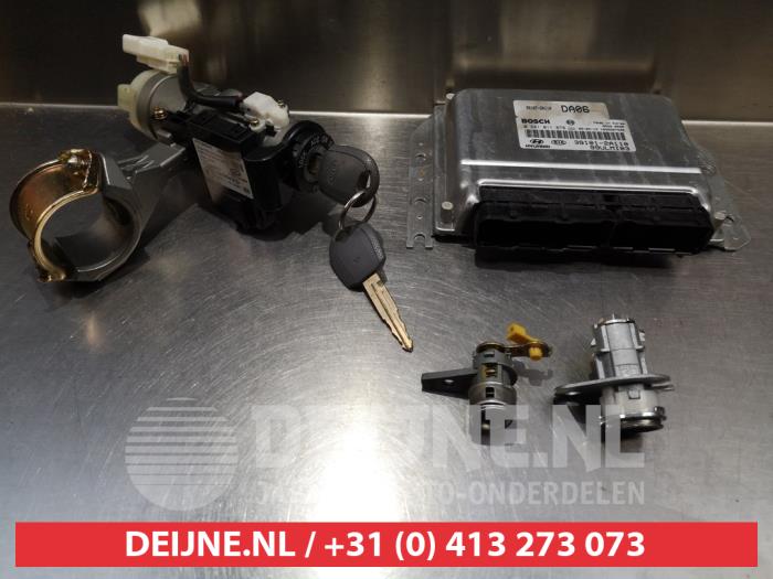 Used Engine management computer Kia Cerato 1.5 CRDi 16V Price € 75,00 Margin scheme offered by V.Deijne Jap.Auto-onderdelen BV
