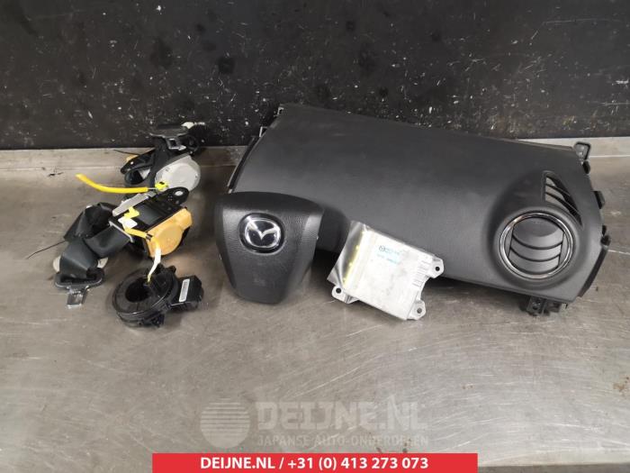Airbag set+module from a Mazda CX-7 2.2 MZR-CD 16V AWD 2010