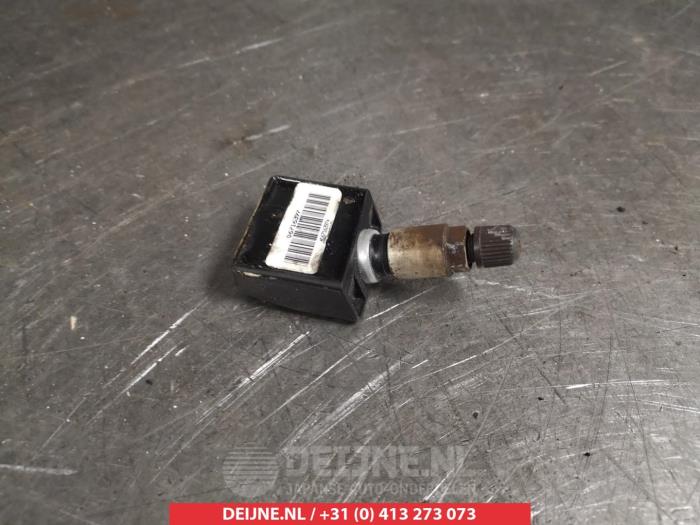 Däcktryckssensor Nissan Primera (P12), 2001 2.0 16V CVT, Sedan, 4 dörrar, Bensin, 1.998cc, 103kW (140pk), FWD, QR20DE, 2002-03 / 2008-10, P12 (Begagnad)