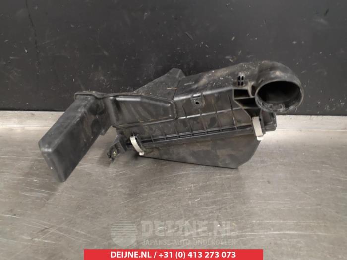 Gebrauchte Luftfiltergehäuse Mitsubishi Carisma 1.6i 16V Preis € 25,00 Margenregelung angeboten von V.Deijne Jap.Auto-onderdelen BV