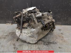 Getriebe van een Kia Cerato 1.5 CRDi 16V 2006