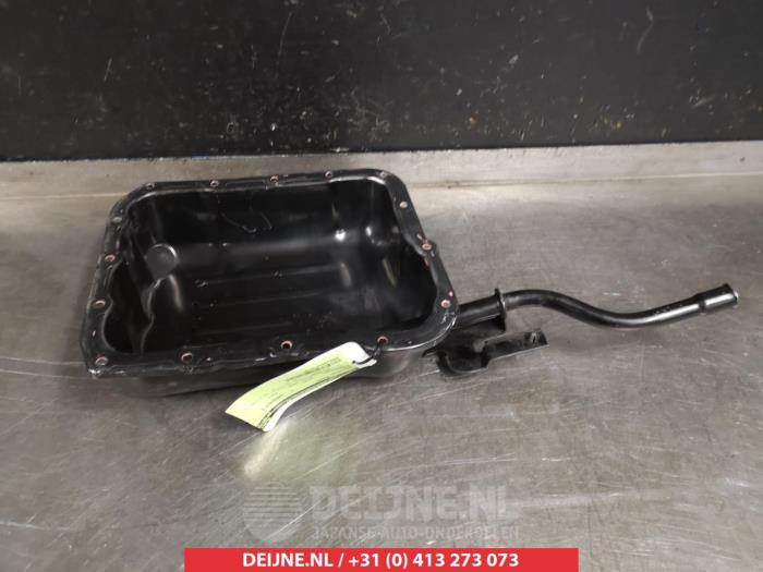 Usagé Couvercle carter Kia Sorento Prix € 75,00 Règlement à la marge proposé par V.Deijne Jap.Auto-onderdelen BV