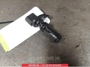Used Crankshaft sensor Nissan Pathfinder (R51) 2.5 dCi 16V 4x4 Price on request offered by V.Deijne Jap.Auto-onderdelen BV