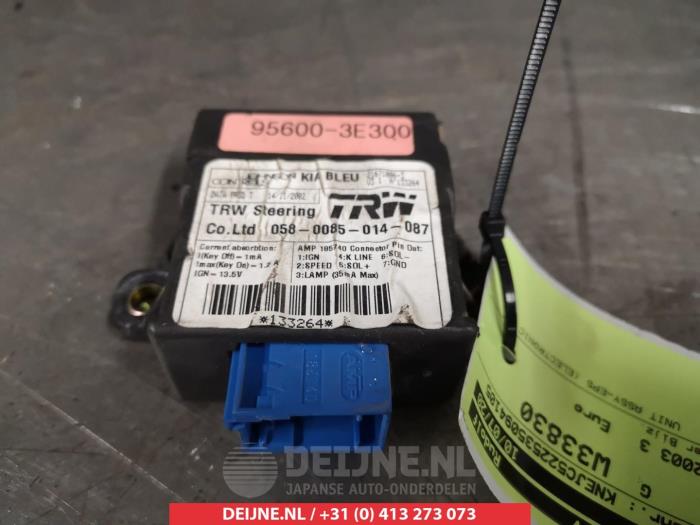 Used Power steering computer Kia Sorento I (JC) 2.4 16V Price € 35,00 Margin scheme offered by V.Deijne Jap.Auto-onderdelen BV