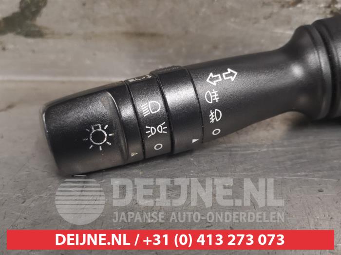 Light switch Hyundai iX35 1.6 GDI 16V 934102M530