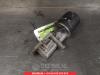 Boîtier filtre à huile d'un Toyota Aygo (B40) 1.0 12V VVT-i 2014