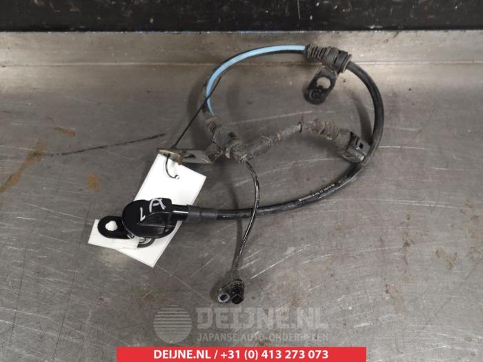 Begagnade ABS-sensor Mazda CX-5 II (KF) 2.0 SkyActiv-G 165 16V 2WD Pris € 25,00 Marginaltabell erbjuds av V.Deijne Jap.Auto-onderdelen BV