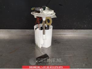 Used Electric fuel pump Nissan Pulsar (C13) 1.5 dCi DPF Price on request offered by V.Deijne Jap.Auto-onderdelen BV