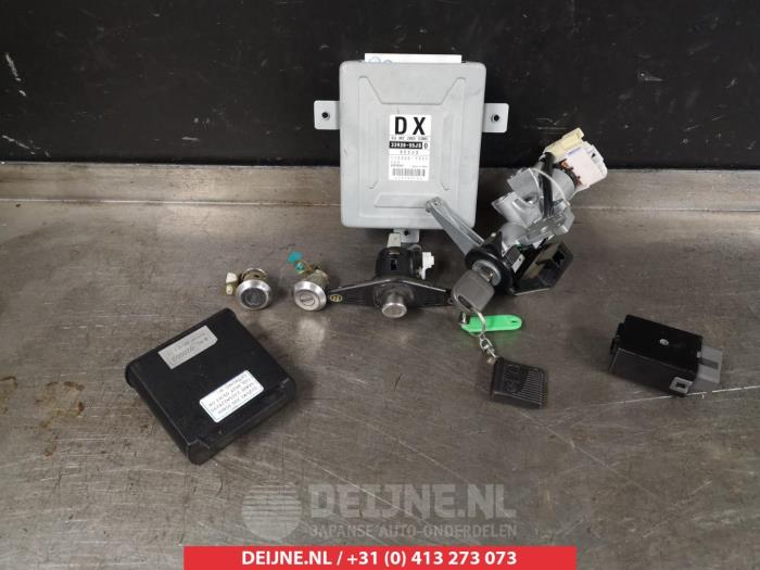 Used Engine management computer Suzuki Ignis (FH) 1.3 16V Price € 100,00 Margin scheme offered by V.Deijne Jap.Auto-onderdelen BV