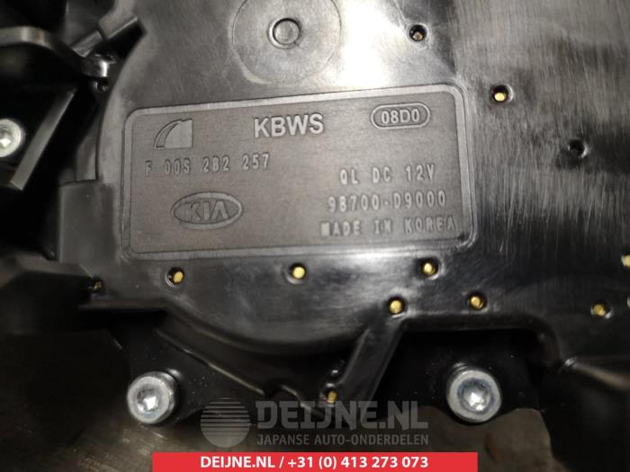 Motor de limpiaparabrisas detrás de un Kia Sportage (QL) 1.6 T-GDI 16V 4x2 2019