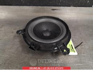 Used Speaker Mazda CX-3 2.0 SkyActiv-G 120 AWD Price on request offered by V.Deijne Jap.Auto-onderdelen BV