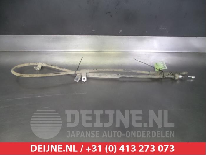 Usagé Câble frein à main Kia Sorento III (UM) 2.2 CRDi 16V VGT 4x2 Prix € 35,00 Règlement à la marge proposé par V.Deijne Jap.Auto-onderdelen BV