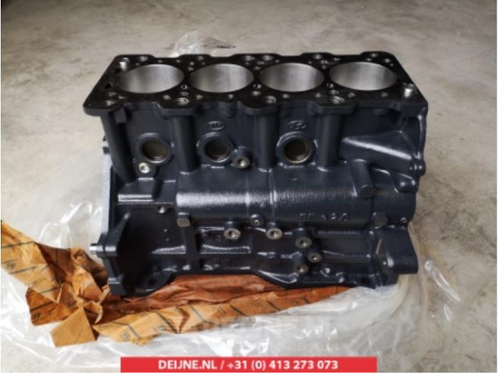 New Engine crankcase Hyundai Santafe Price € 302,50 Inclusive VAT offered by V.Deijne Jap.Auto-onderdelen BV