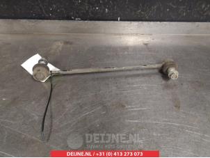 Used Anti-roll bar guide Kia Sorento II (XM) 2.0 CRDi 16V VGT 4x2 Price on request offered by V.Deijne Jap.Auto-onderdelen BV