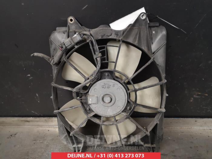 Używane Wentylator Honda Civic (FA/FD) 1.3 Hybrid Cena € 50,00 Procedura marży oferowane przez V.Deijne Jap.Auto-onderdelen BV