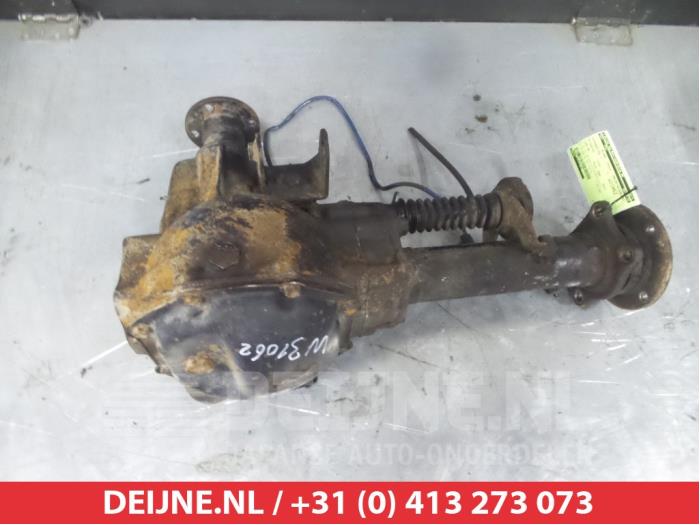 Used Front differential Mitsubishi L-200 2.5 TDI 4x4 Price € 150,00 Margin scheme offered by V.Deijne Jap.Auto-onderdelen BV