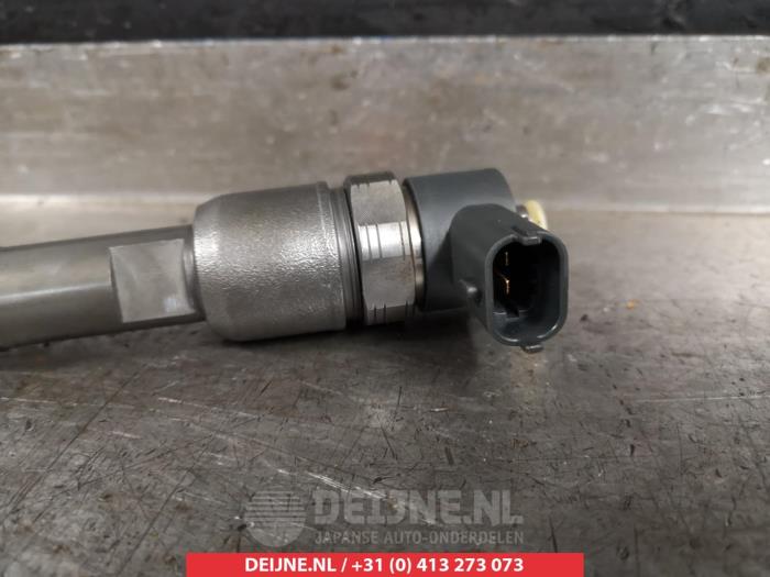 Injector (diesel) from a Hyundai I10 2009